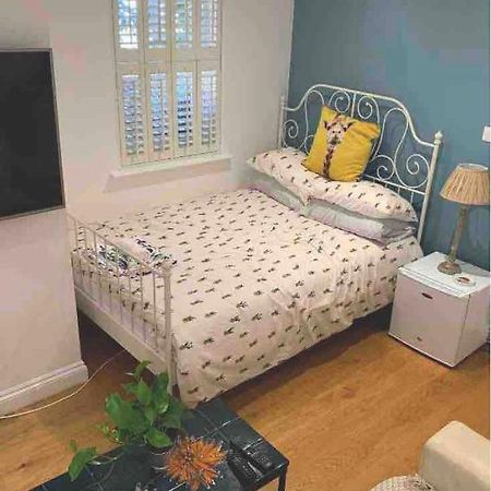Stylish Modern Studio, Mock Georgian House, Heart Of Trendy Hackney & London Exteriör bild